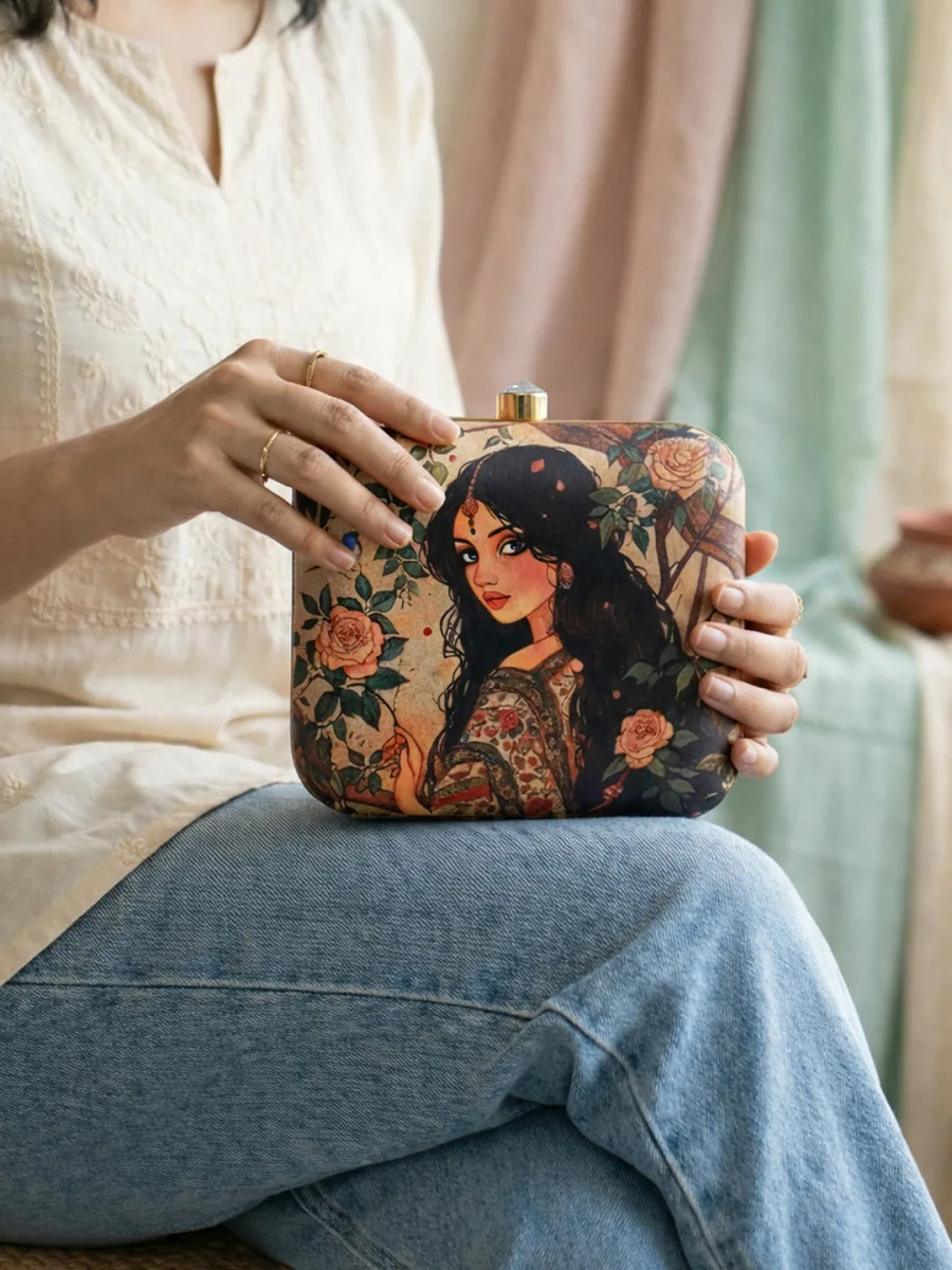 Multicoloured Printed Box Clutch