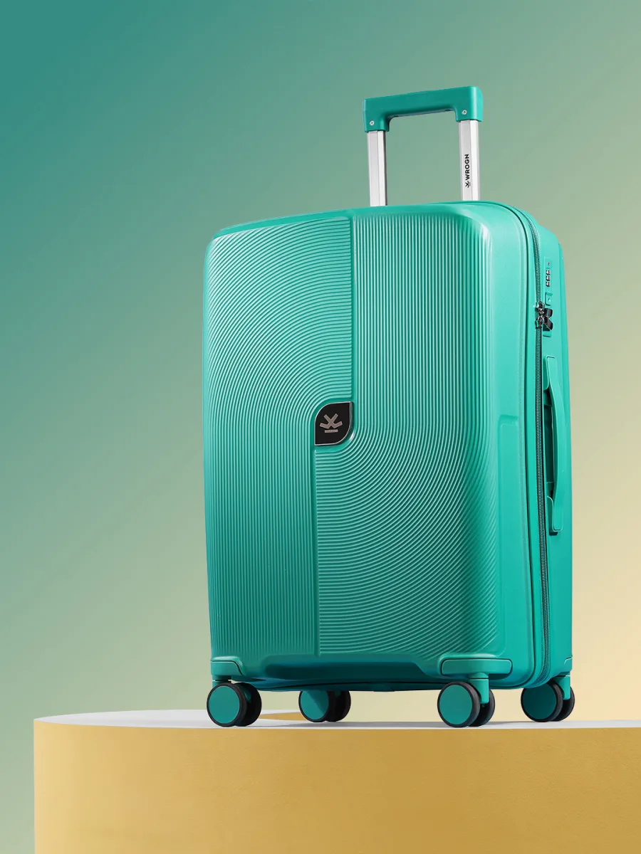 Medium Trolley Suitcase