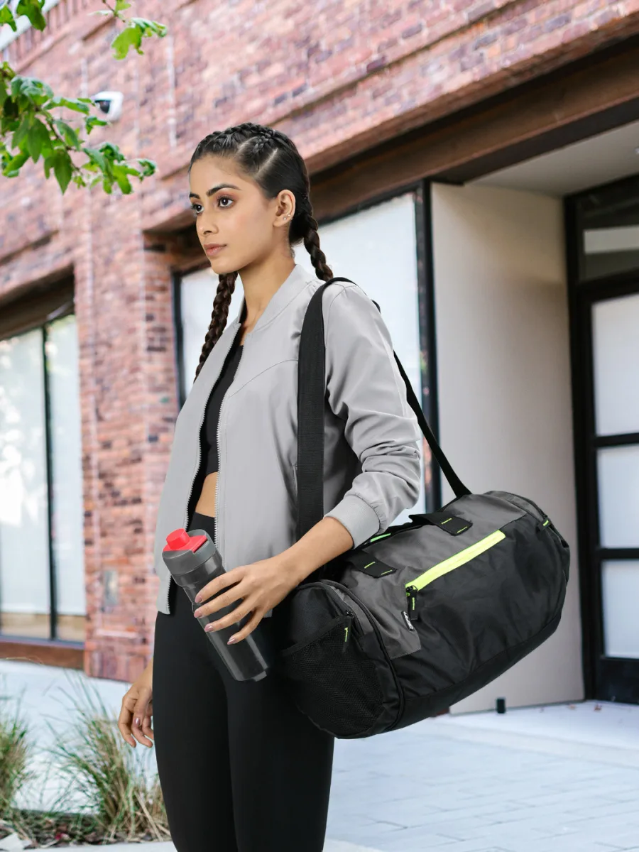 Unisex Colourblocked Cross-Training Duffel Bag
