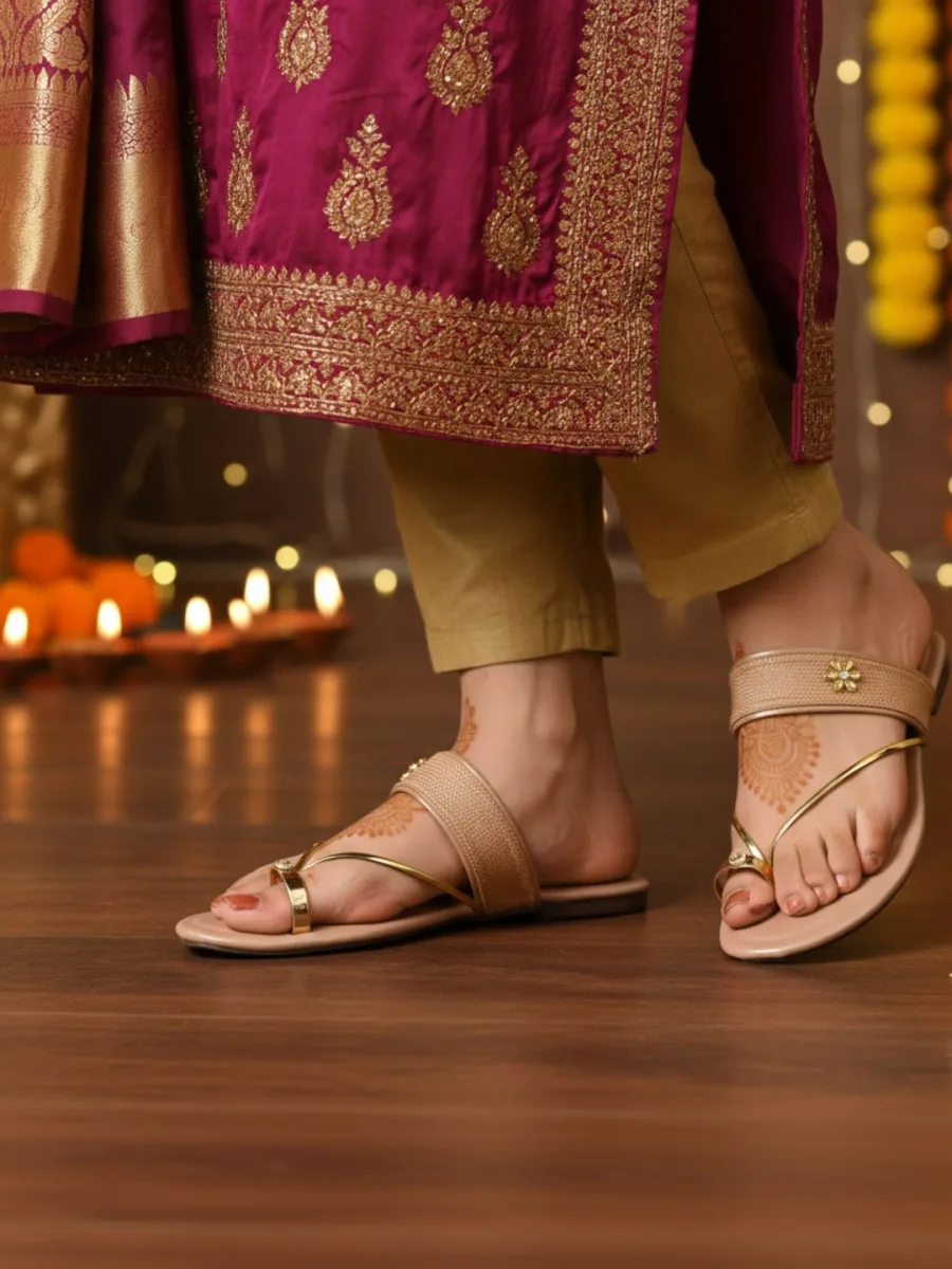 Rose Gold Toe-Ring Flats