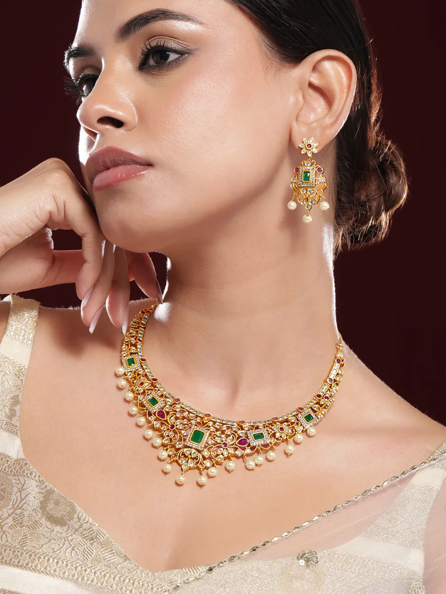 Green Stone Necklace Set