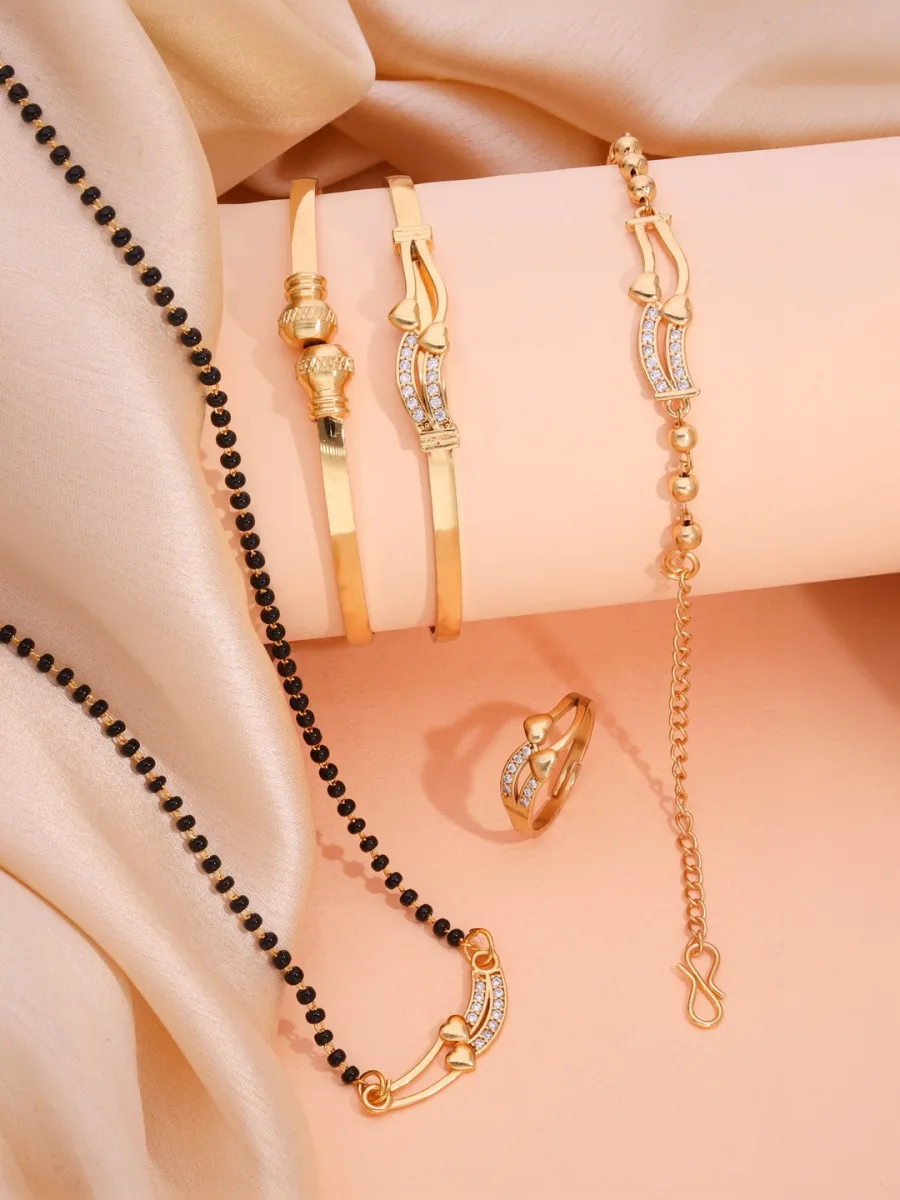 Gold Mangalsutra Jewellery Set