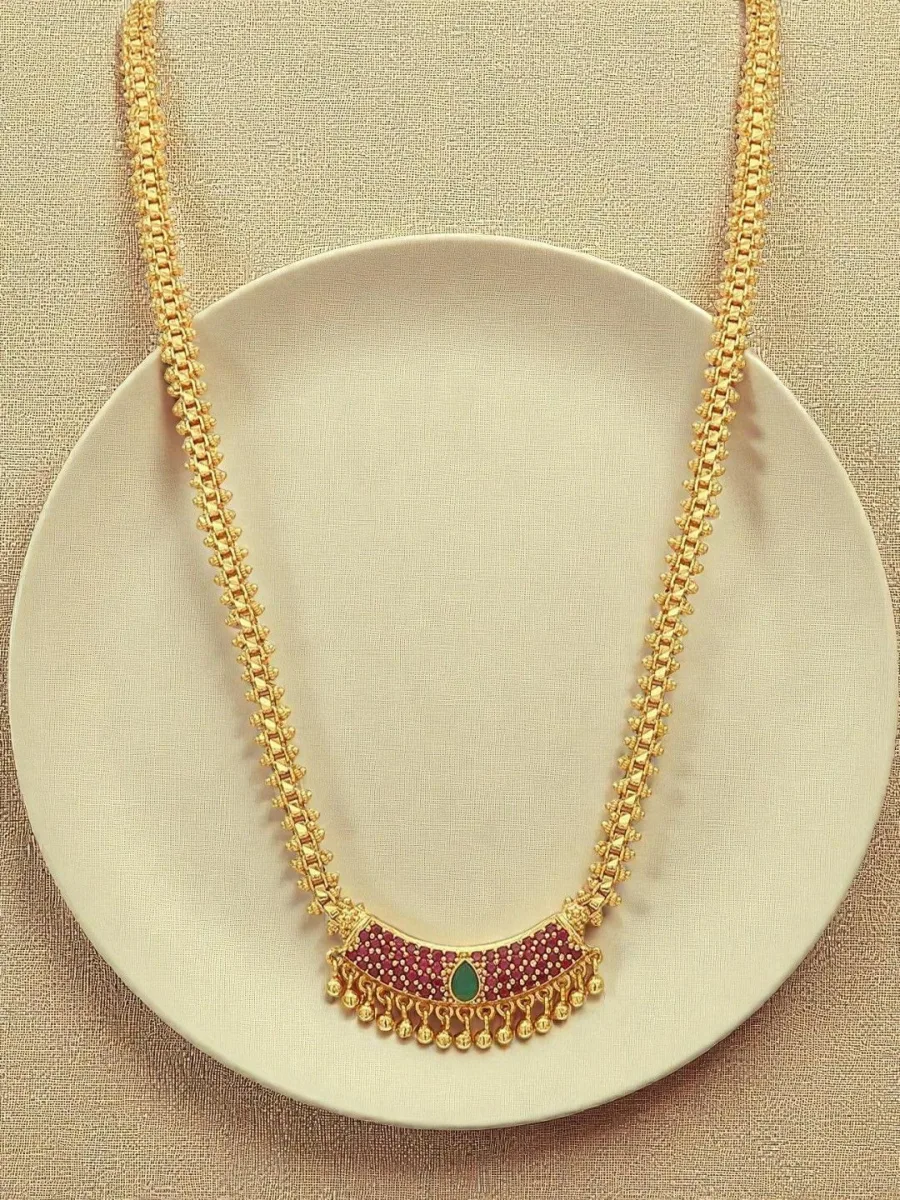 Gold Ruby Pendant Necklace