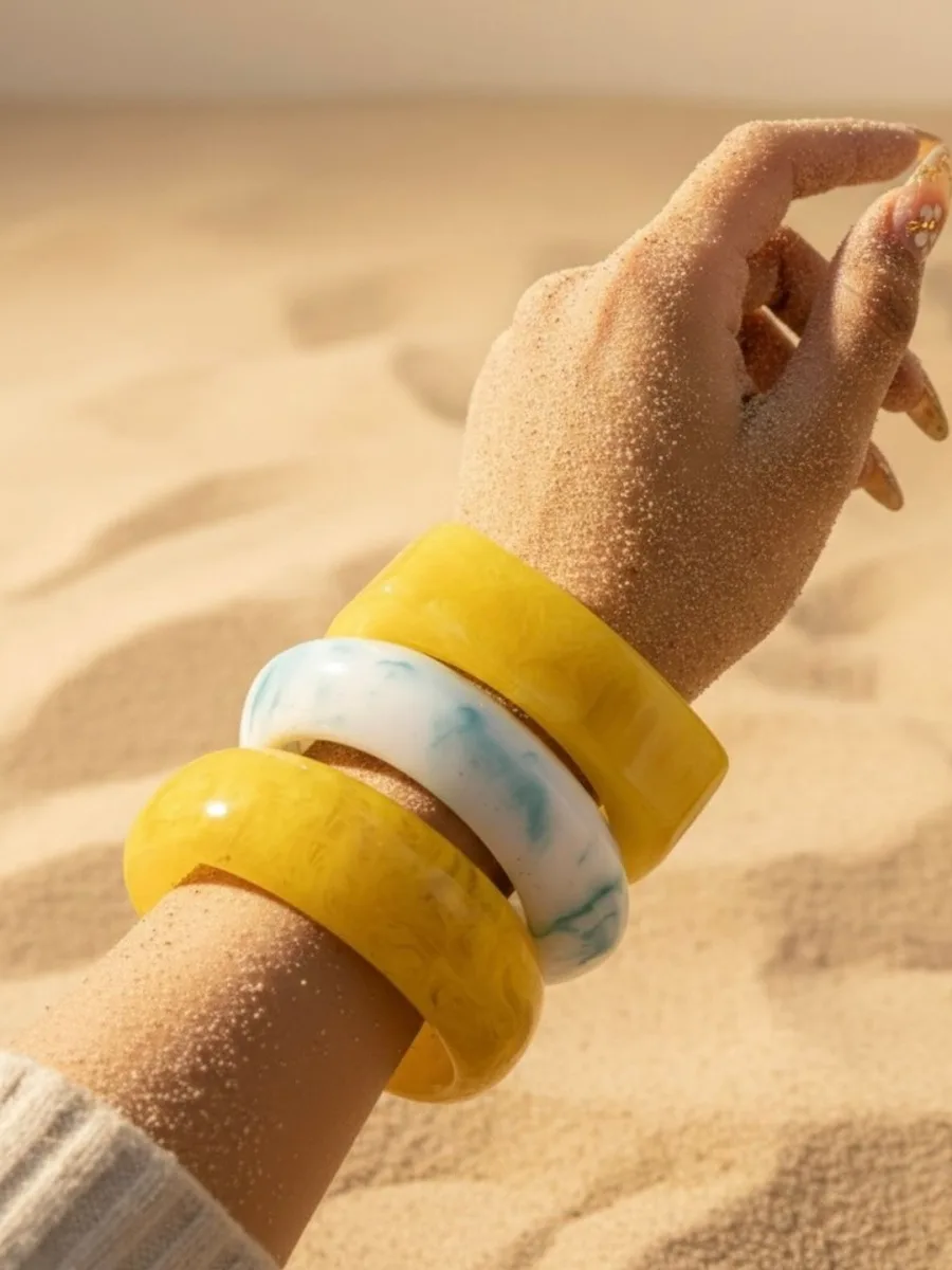 Yellow Resin Bangle Set
