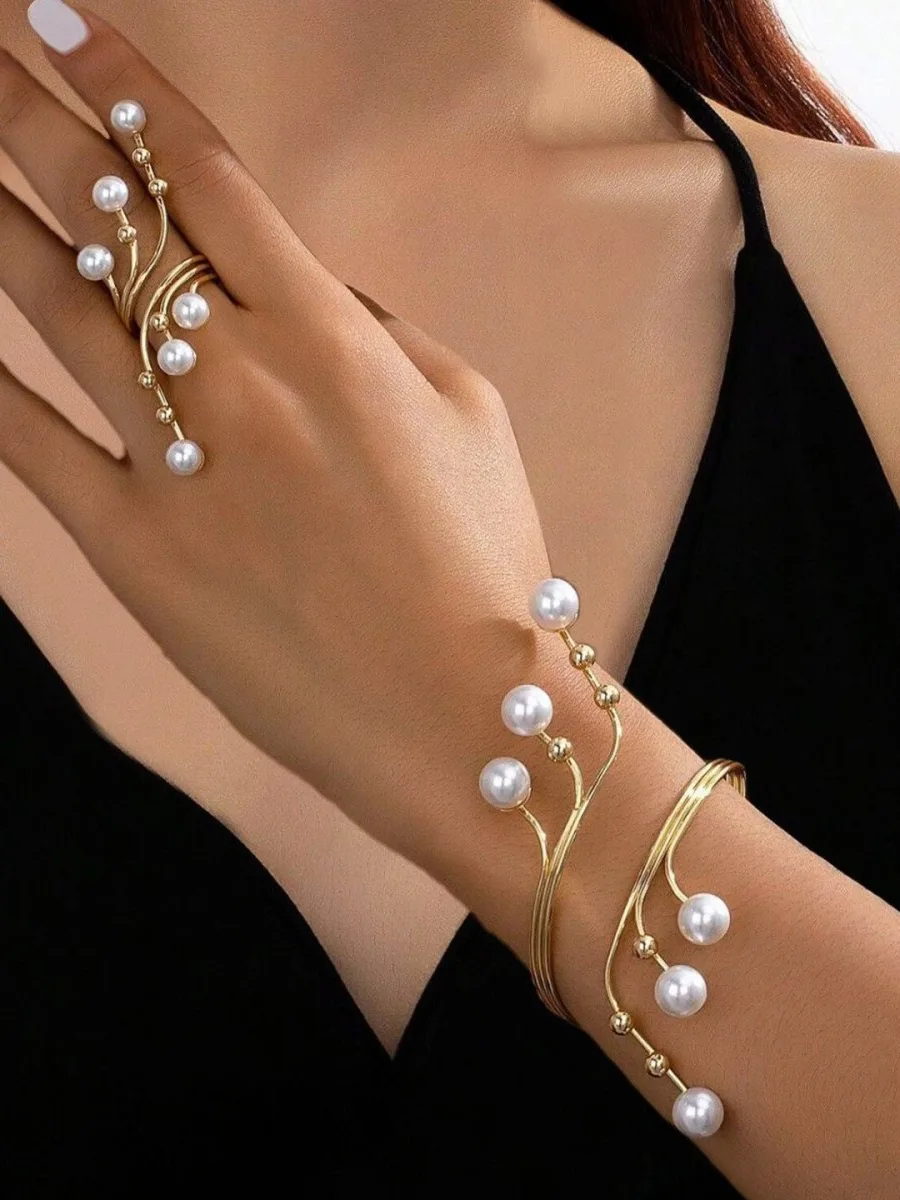 Gold Pearl Cuff Bracelet Set