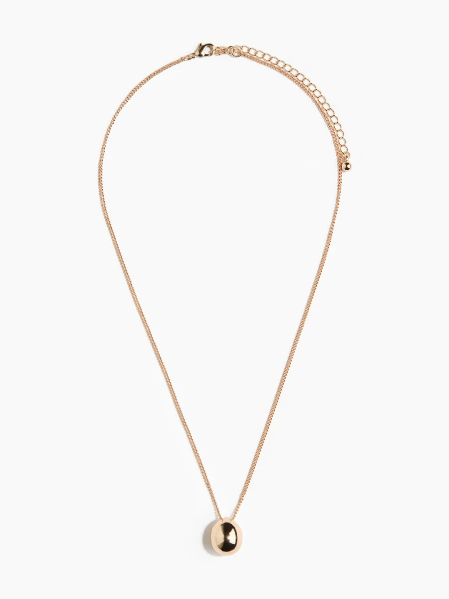 Gold Pebble Pendant Necklace