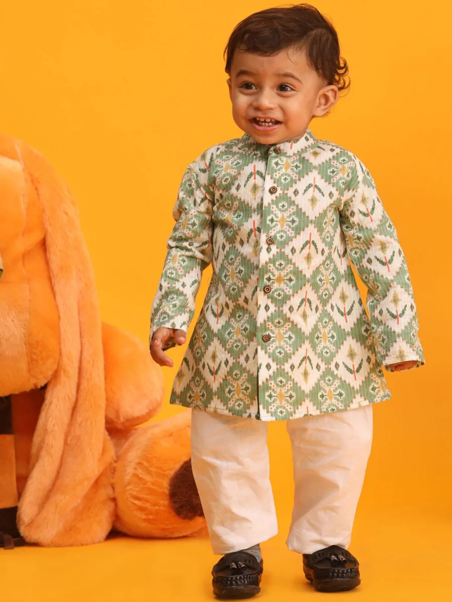 Printed Kurta with Pyjamas