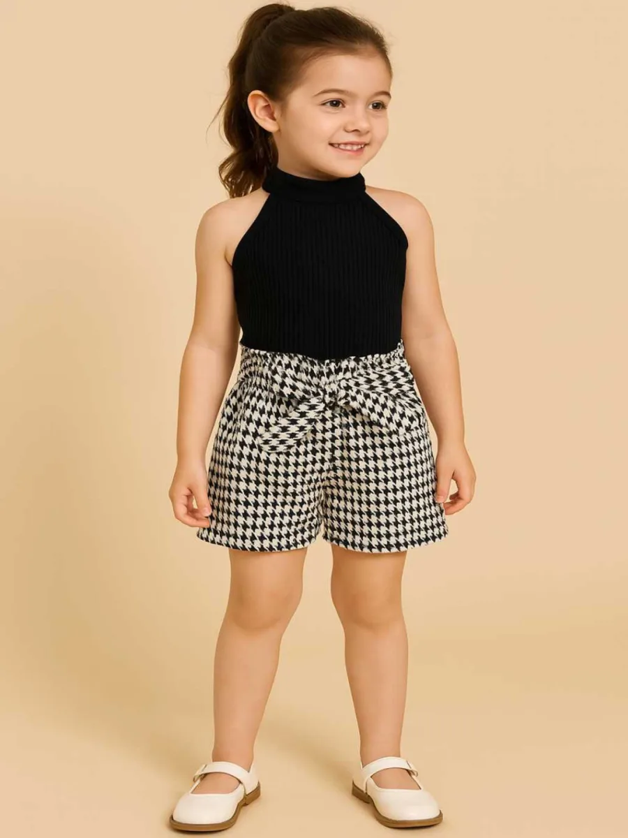 Girls Round Neck Top & Shorts