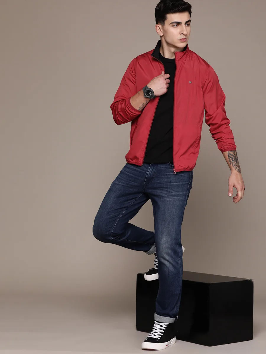 Men Solid Sporty Jacket