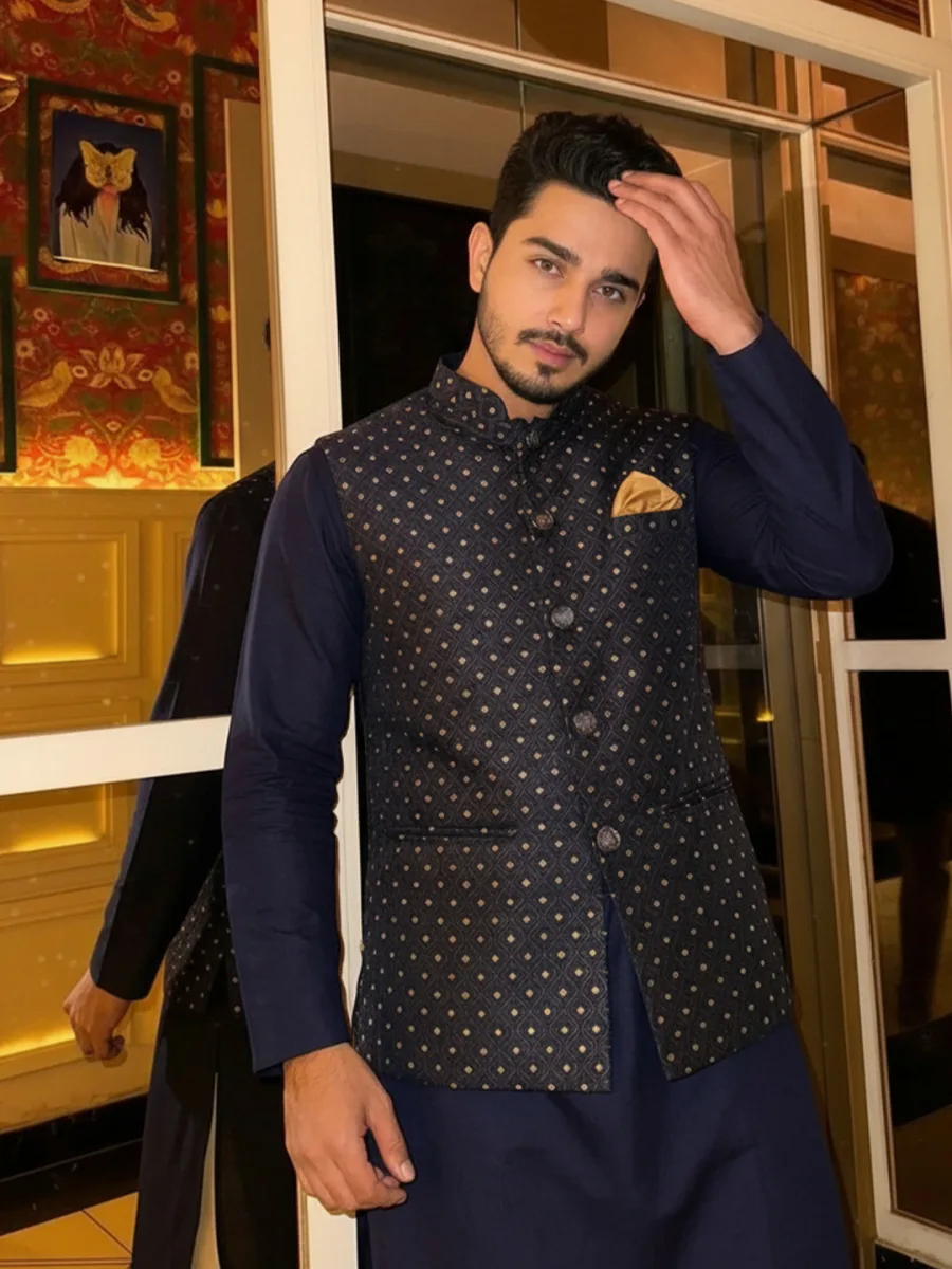 Woven-Designed Nehru Jacket