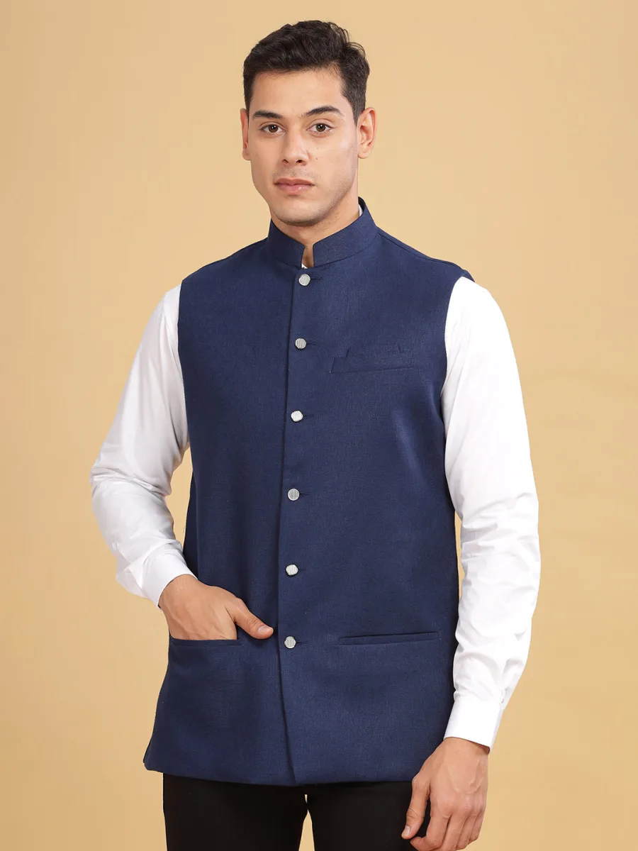 Men Solid Nehru Jacket