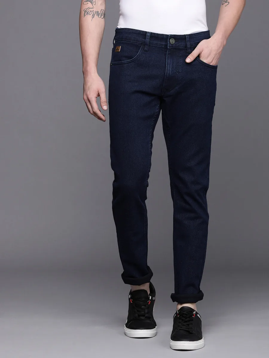Hydrating Slim Fit Jeans