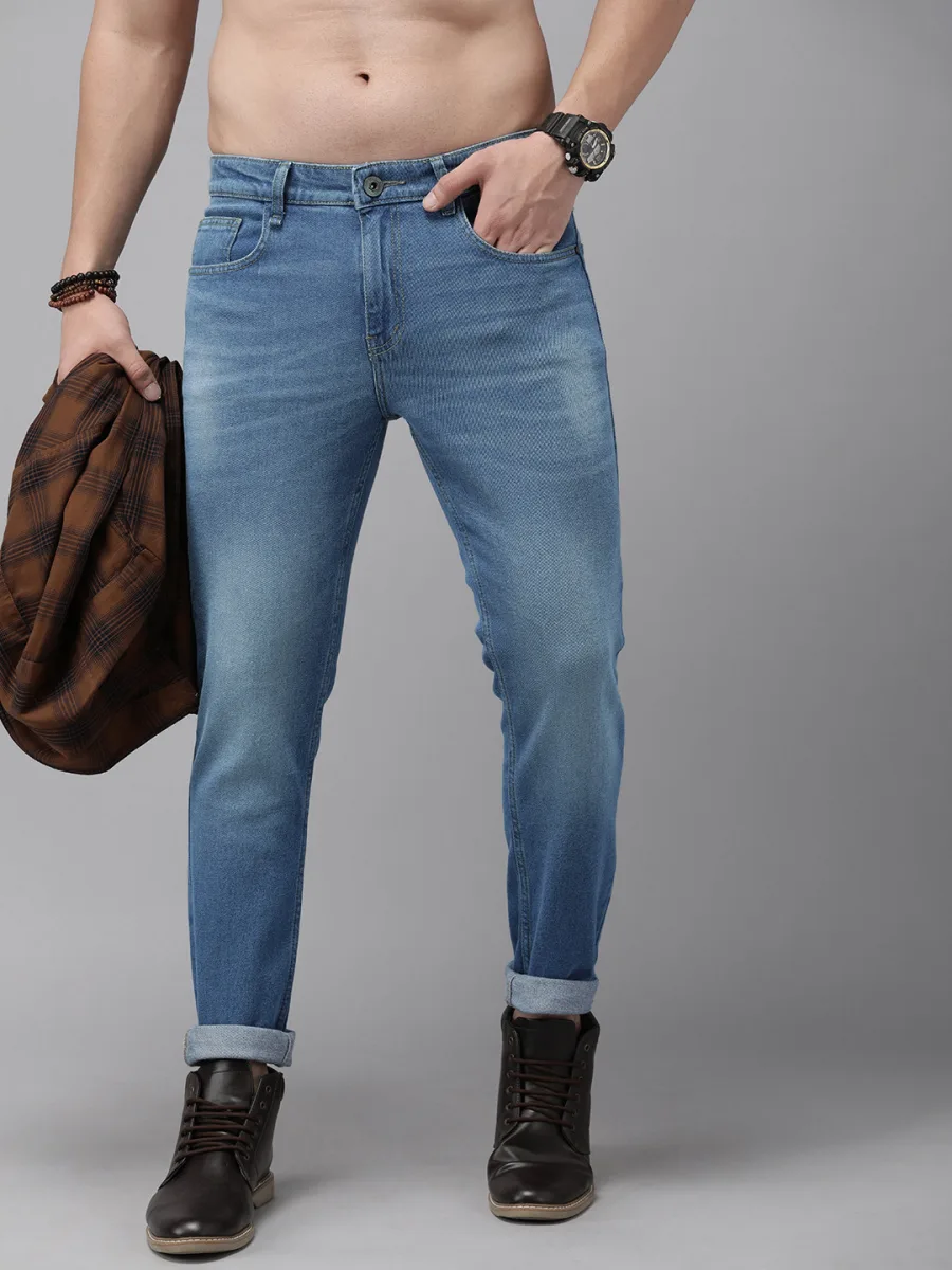 Men Slim Tapered Fit Jeans