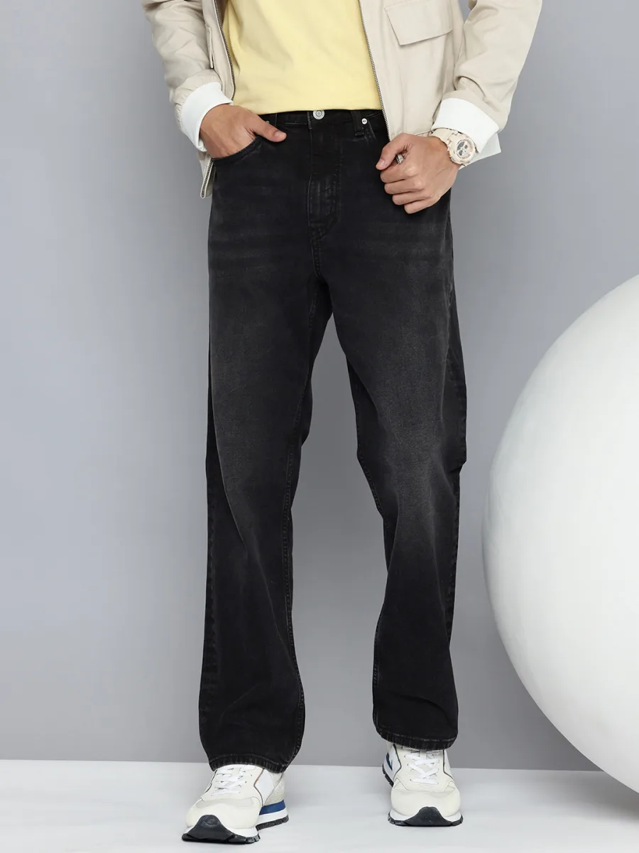 Men Relaxed Fit Jeans