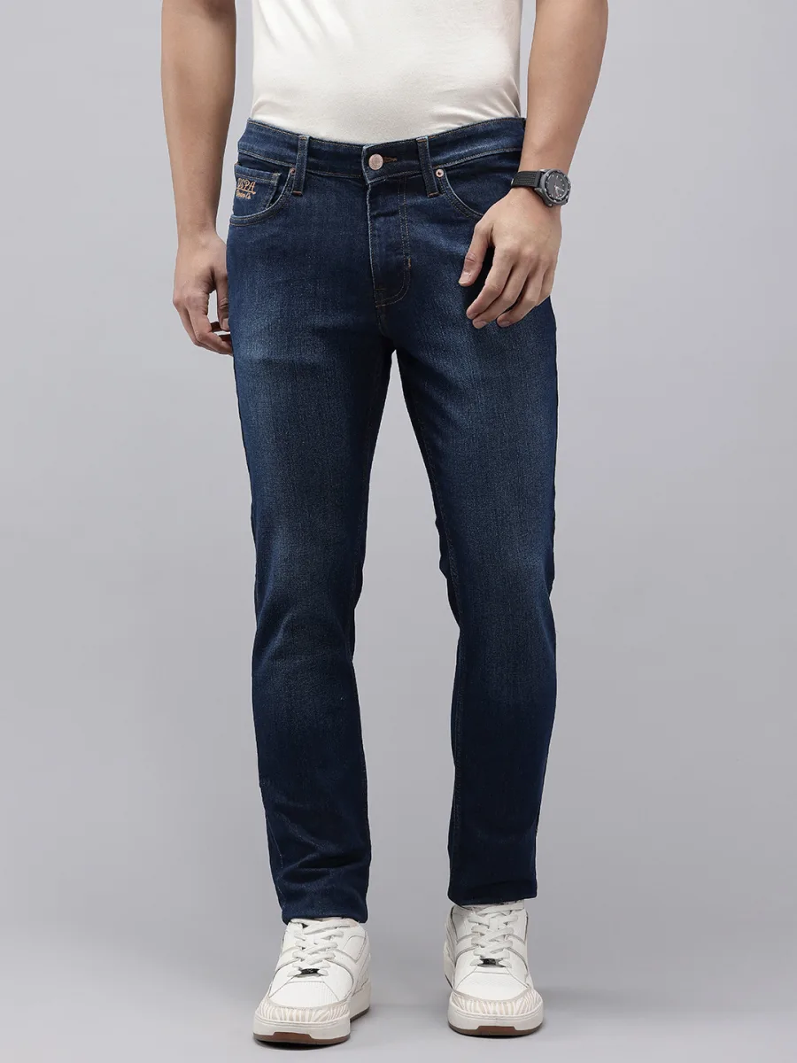 Men Slim Tapered Fit Jeans