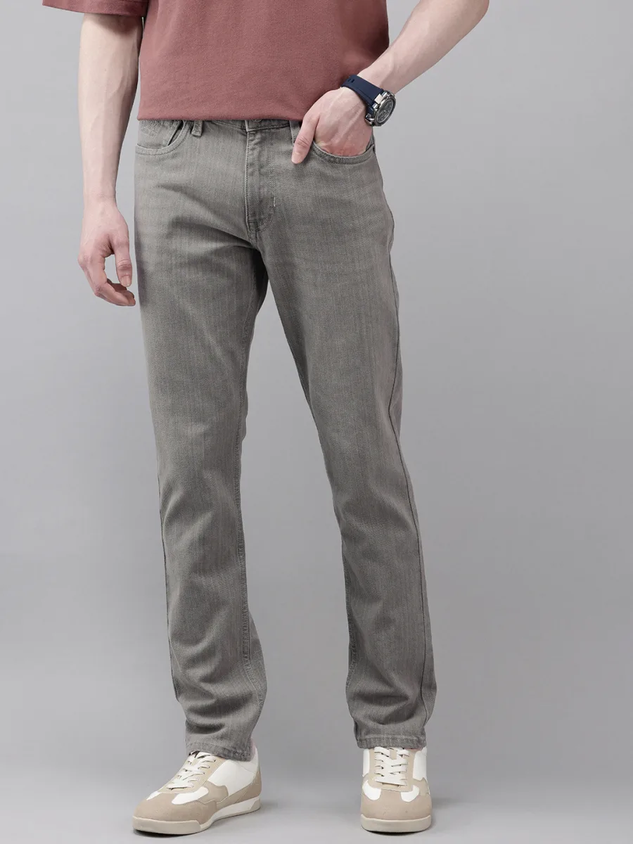 Dewy Tapered Jeans