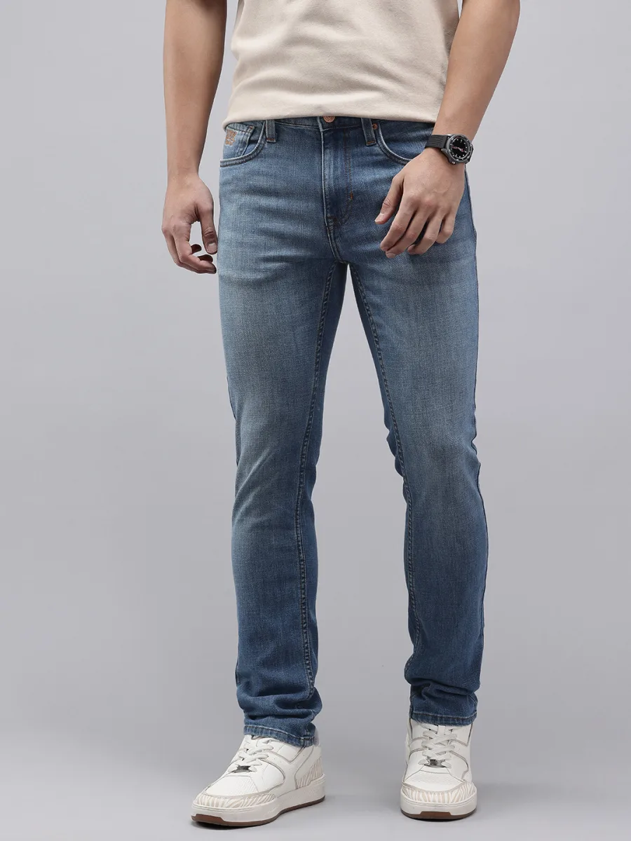 Bold Slim Fit Jeans