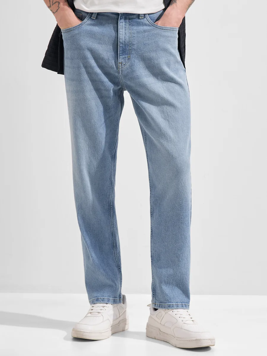 Men Relaxed Fit Mid-Rise Jeans