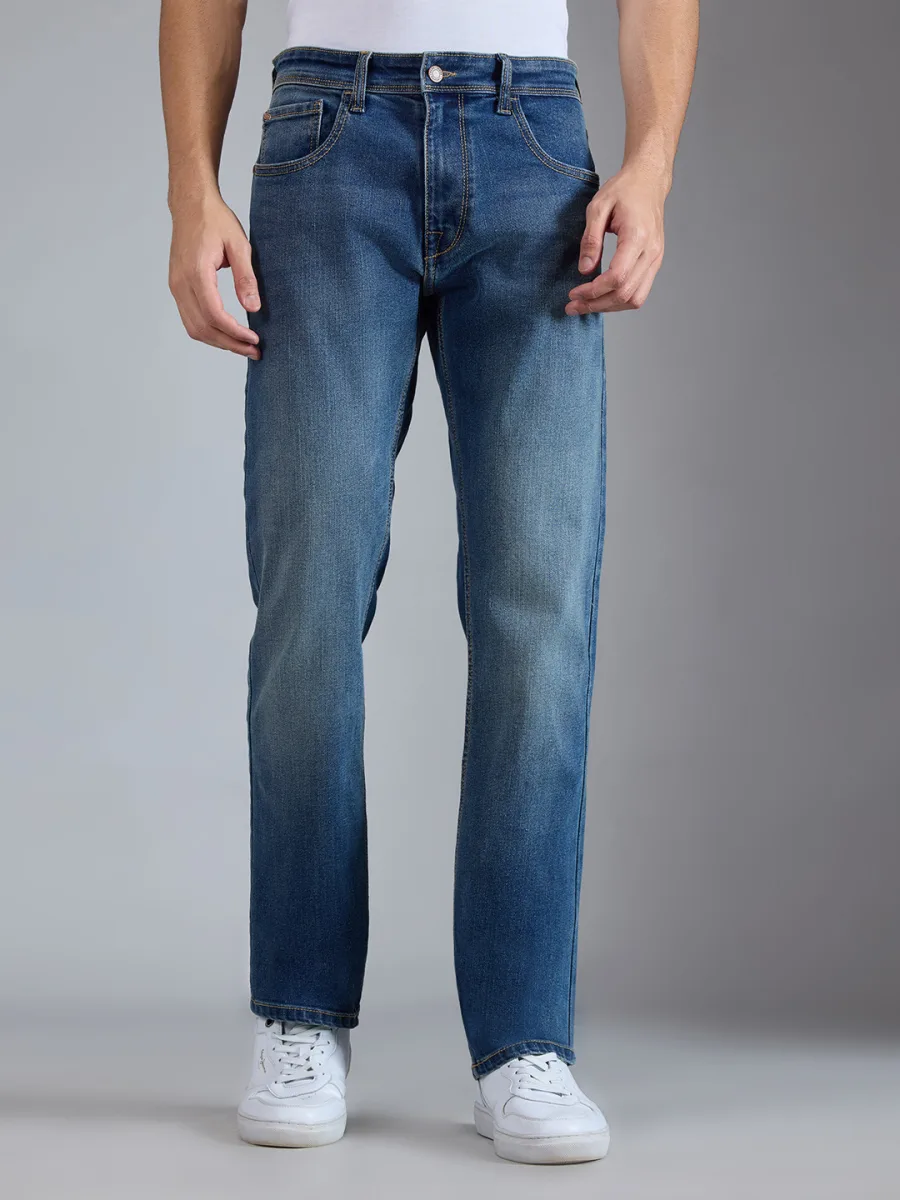 Men Mid-Rise Jeans