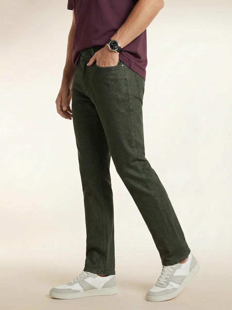 Men Straight Fit Jeans