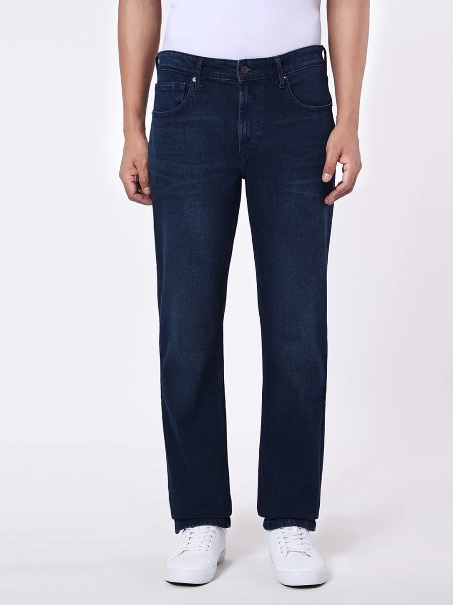 Men Straight Fit Mid-Rise Jeans