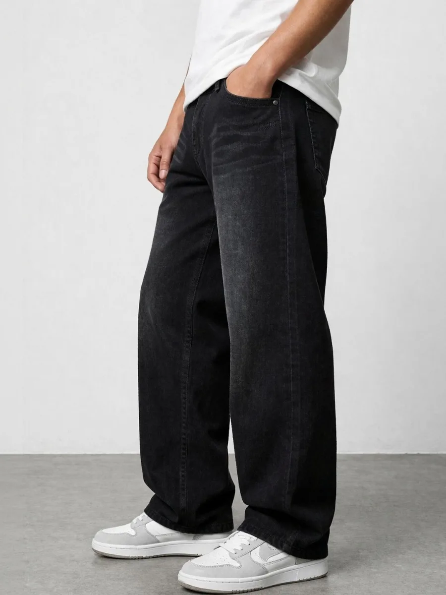 MID RISE BAGGY WHISKER  JEANS