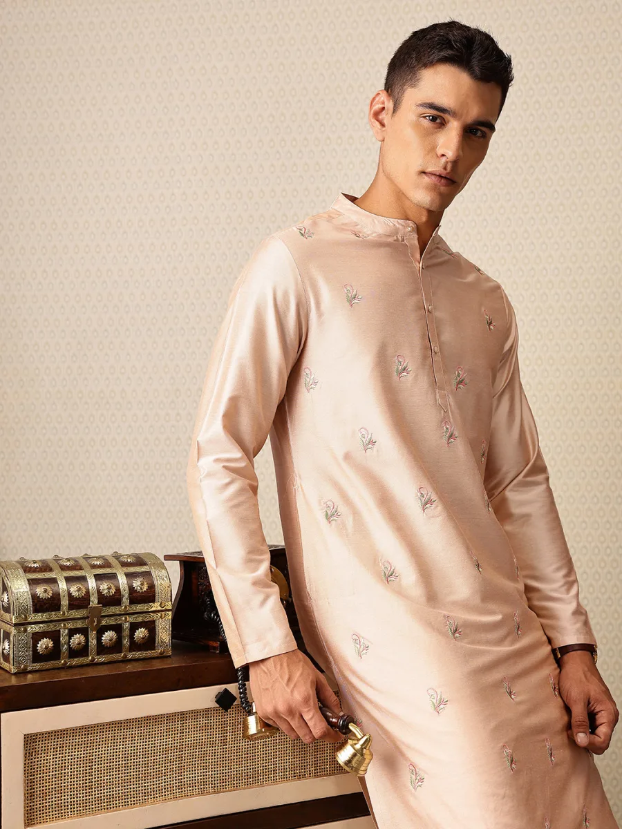Embroidered Jashn Kurta