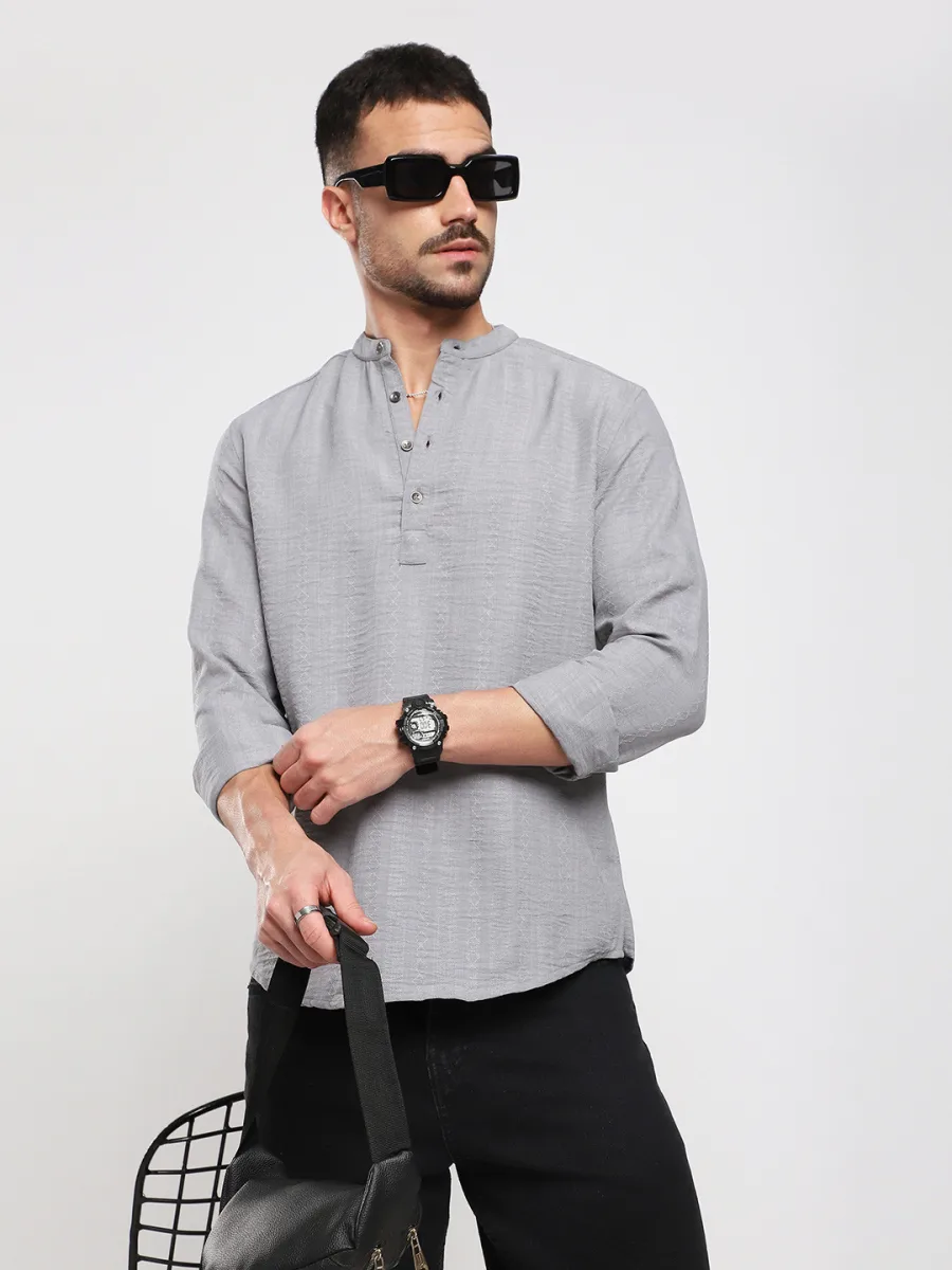 Thread Work Kurta