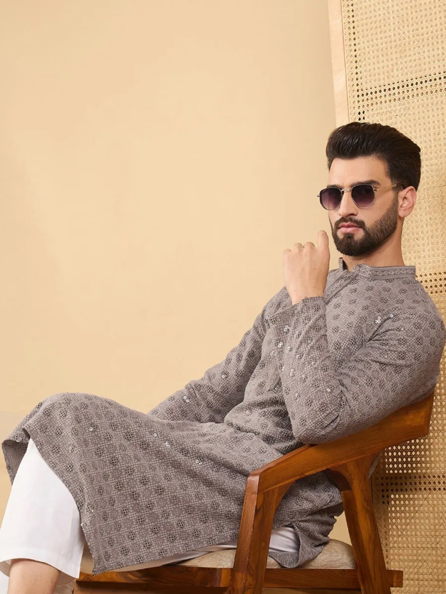 Sequinned Embroidered Kurta