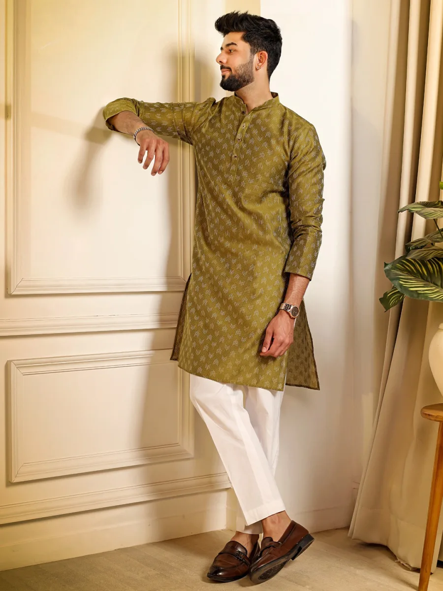 Embroidered Straight Kurta