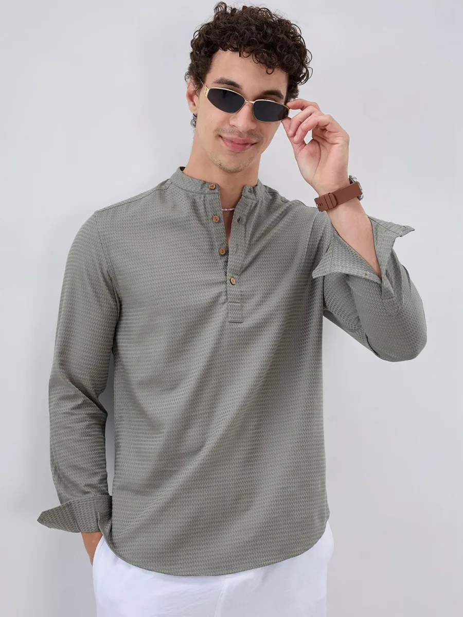 Men Solid Cotton Kurta