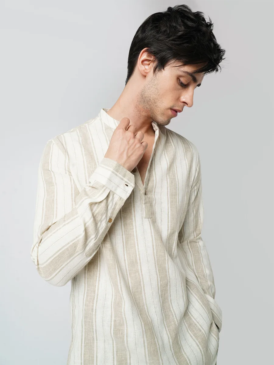 Men Vertical Striped Kurta