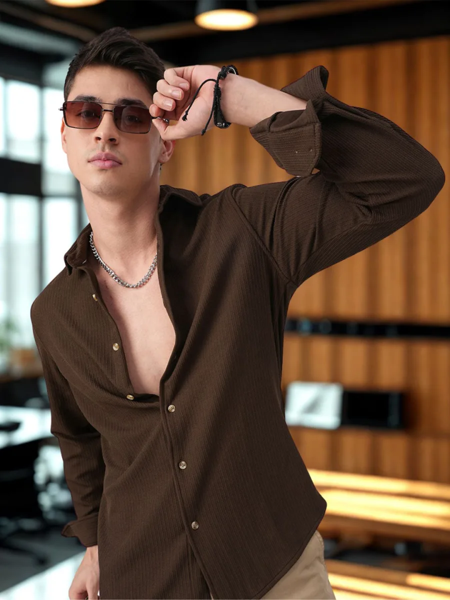 Spread Collar Shirt