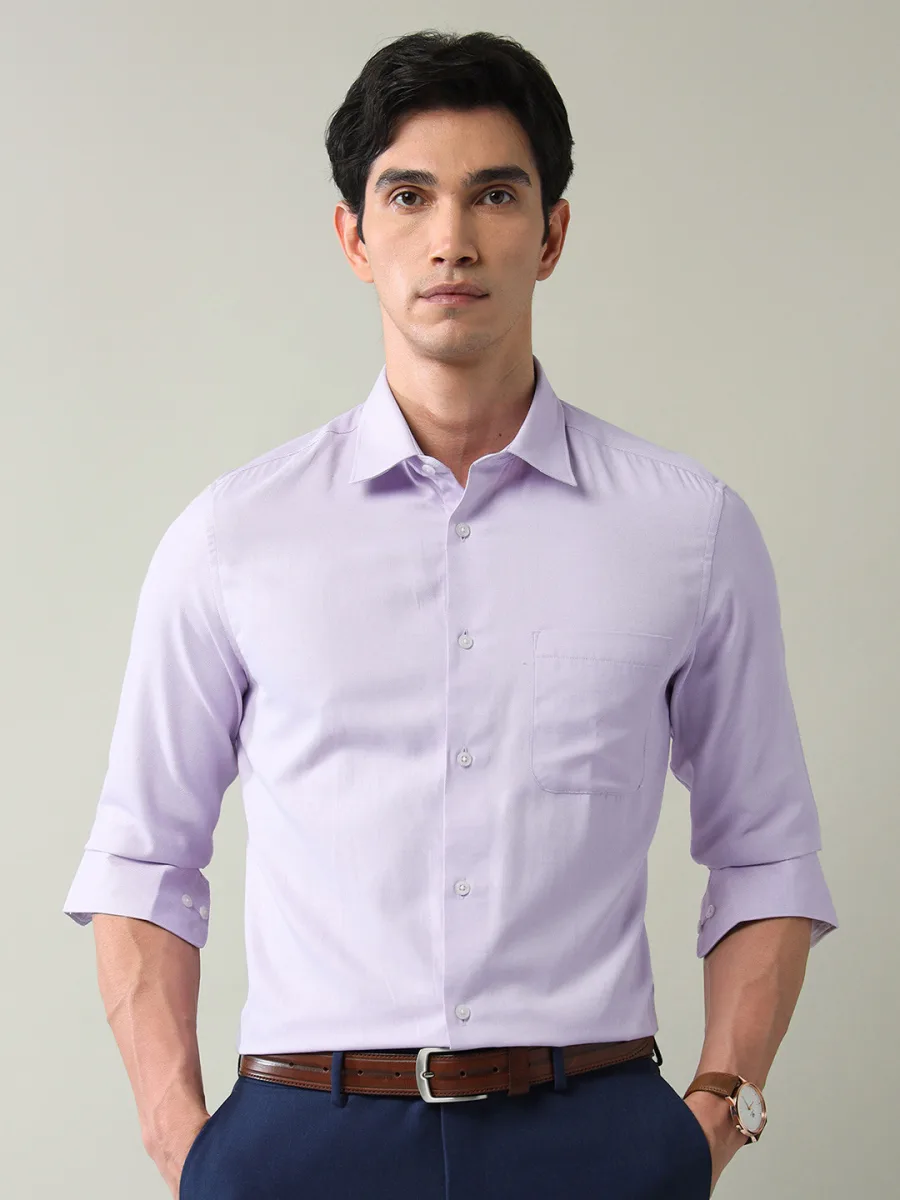 Spread Collar Formal Shirt