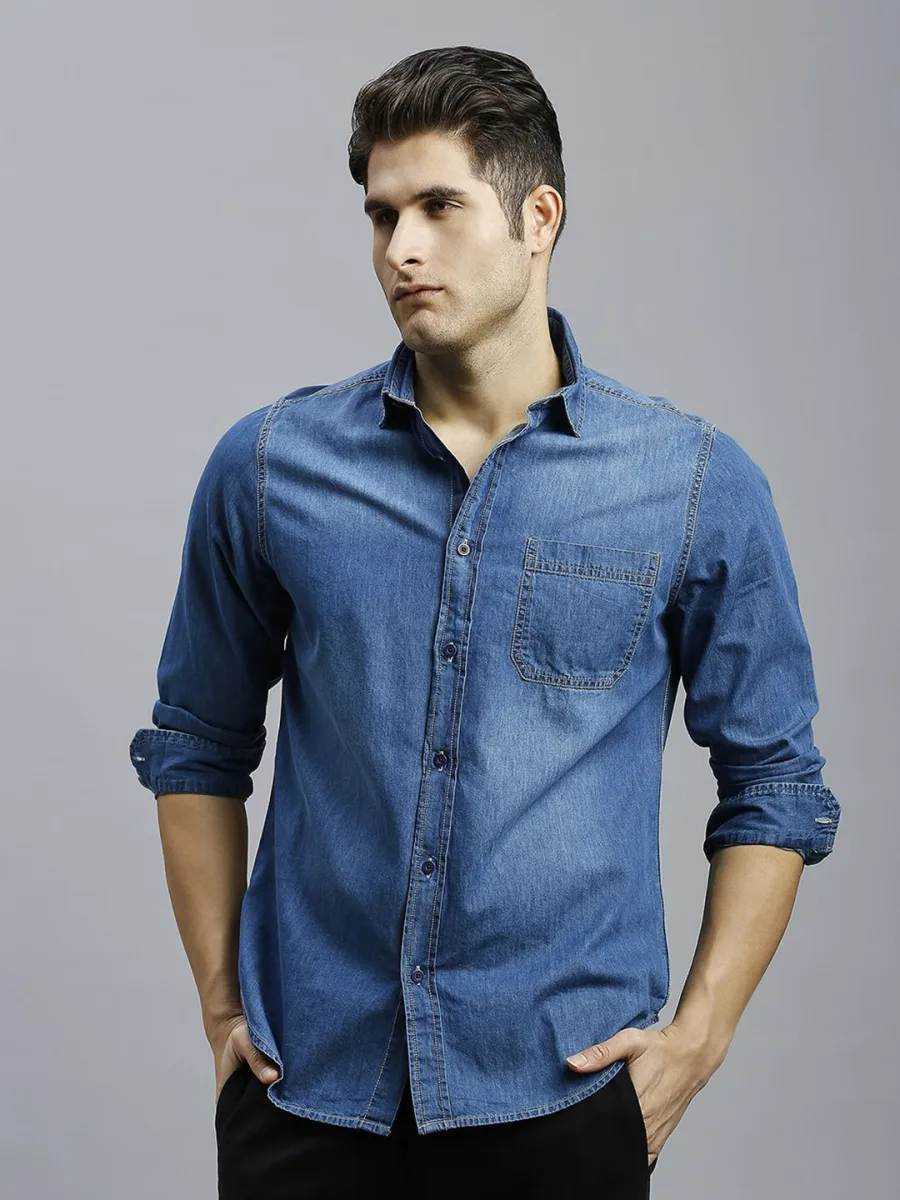 Slim Fit Opaque Casual Shirt