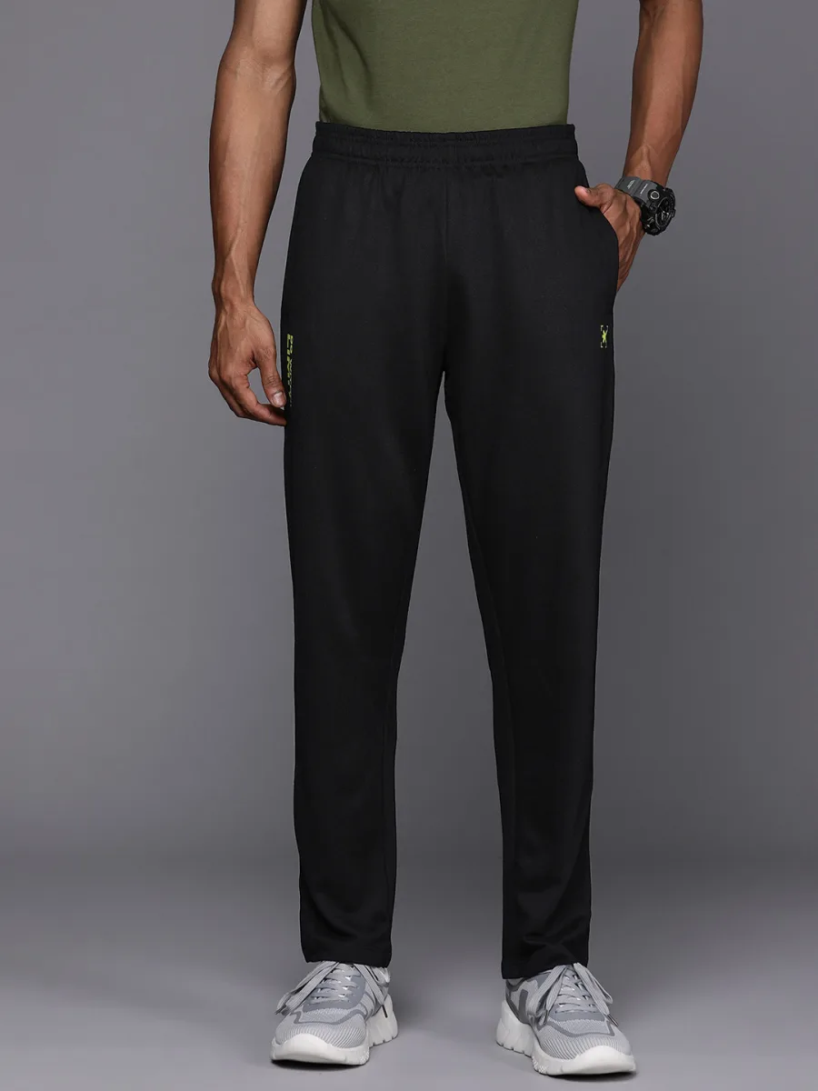 Essential Chinos