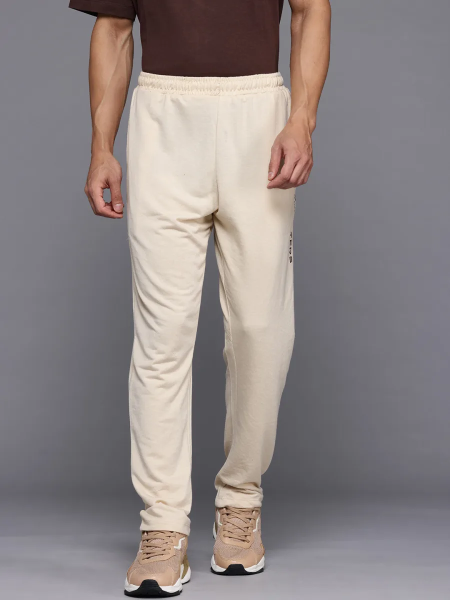 Silky Chinos