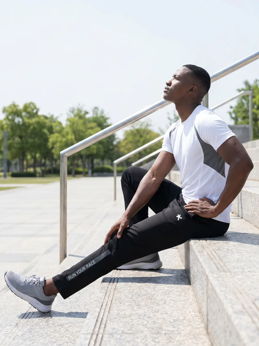 Classic Tapered Trousers