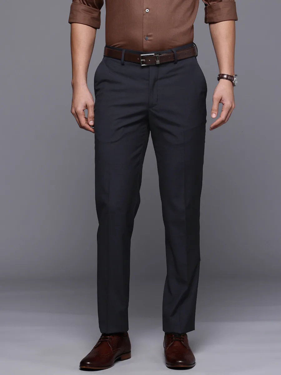 Men Checked Slim Fit Trousers