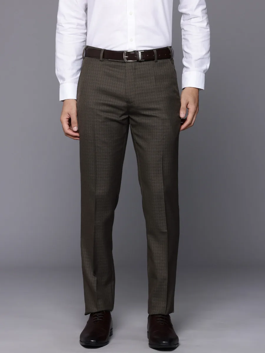 Glow Tapered Trousers