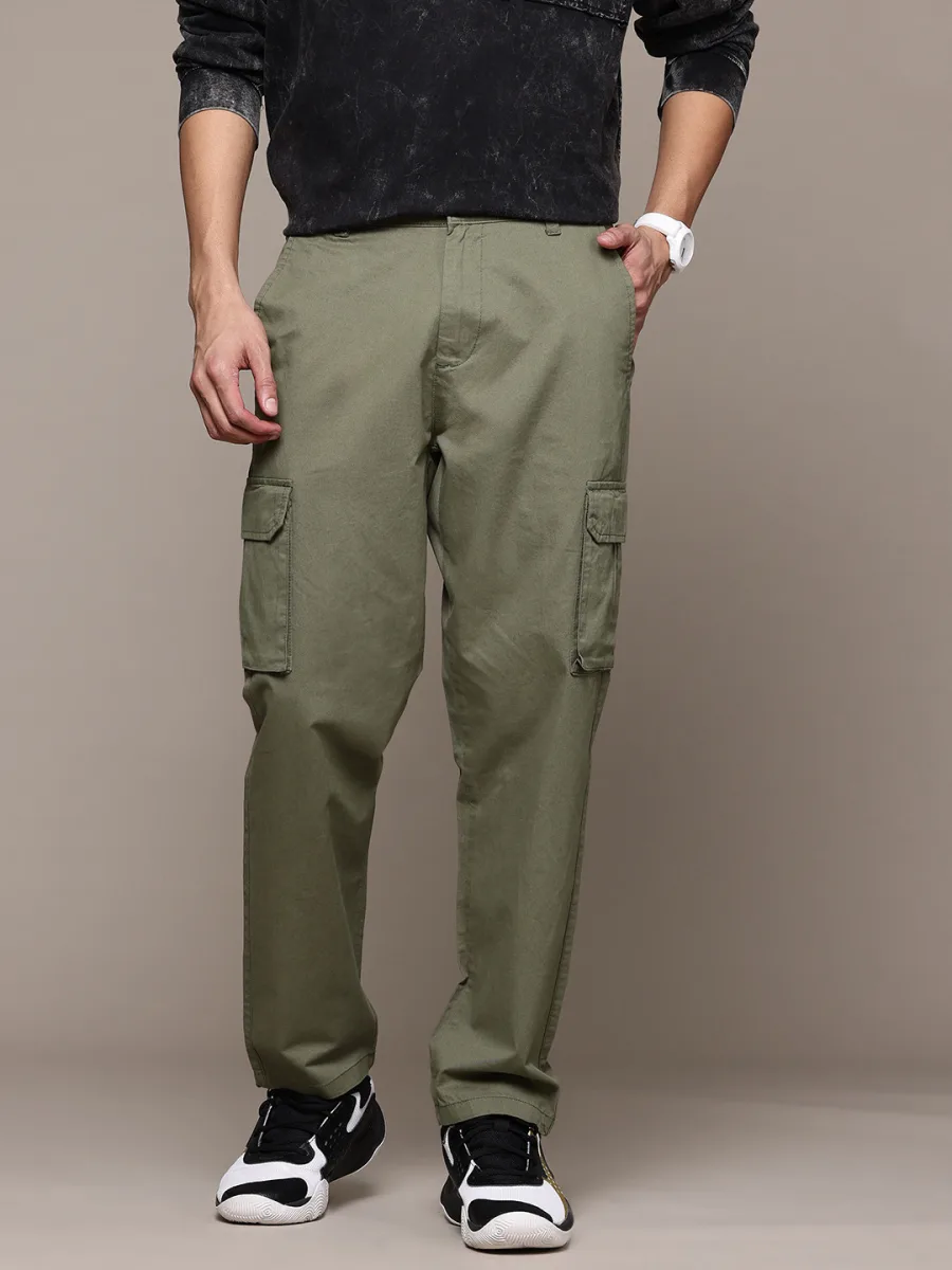 Relaxed Fit Cargo Trousers