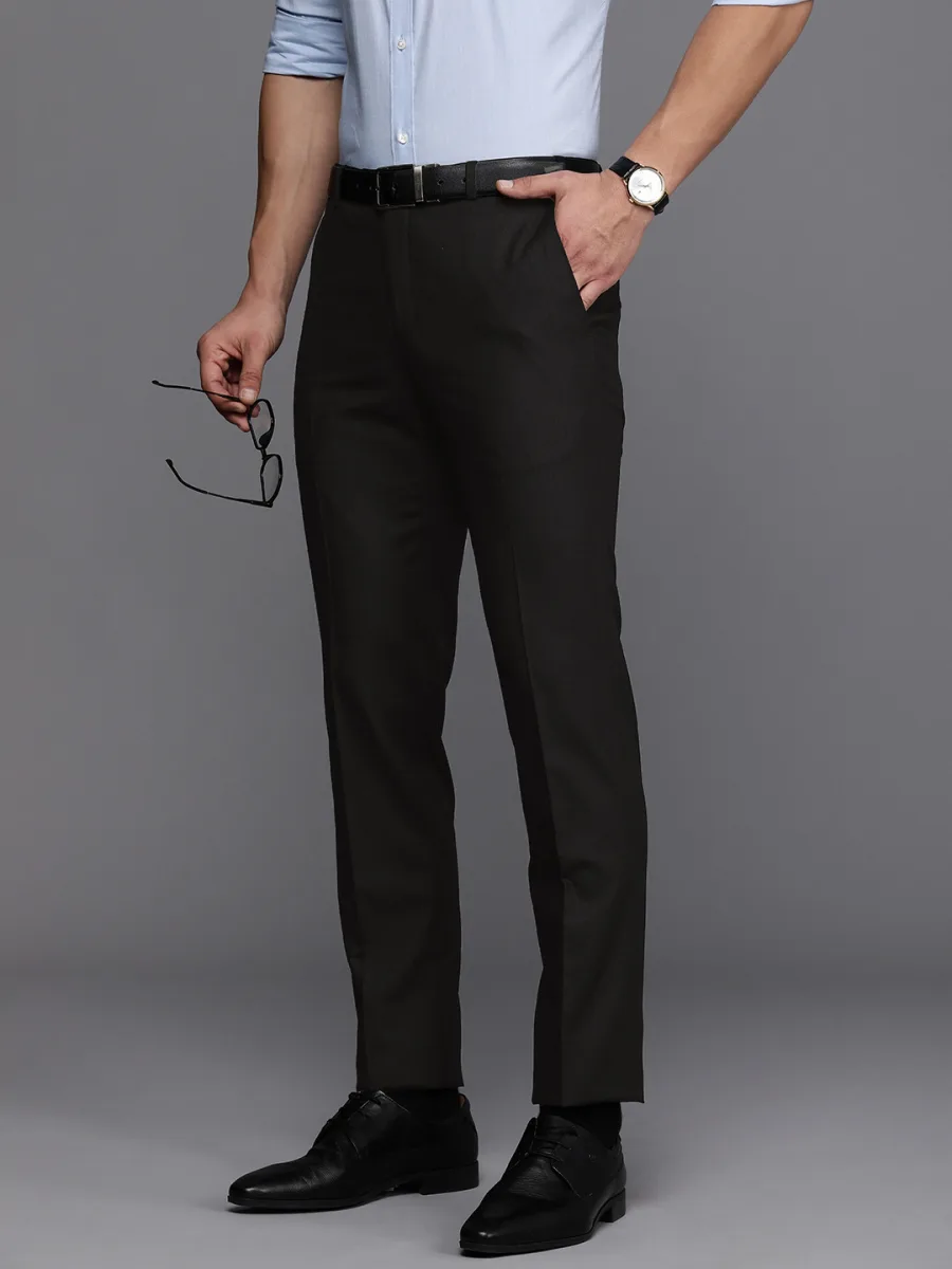 Signature Cargo Trousers