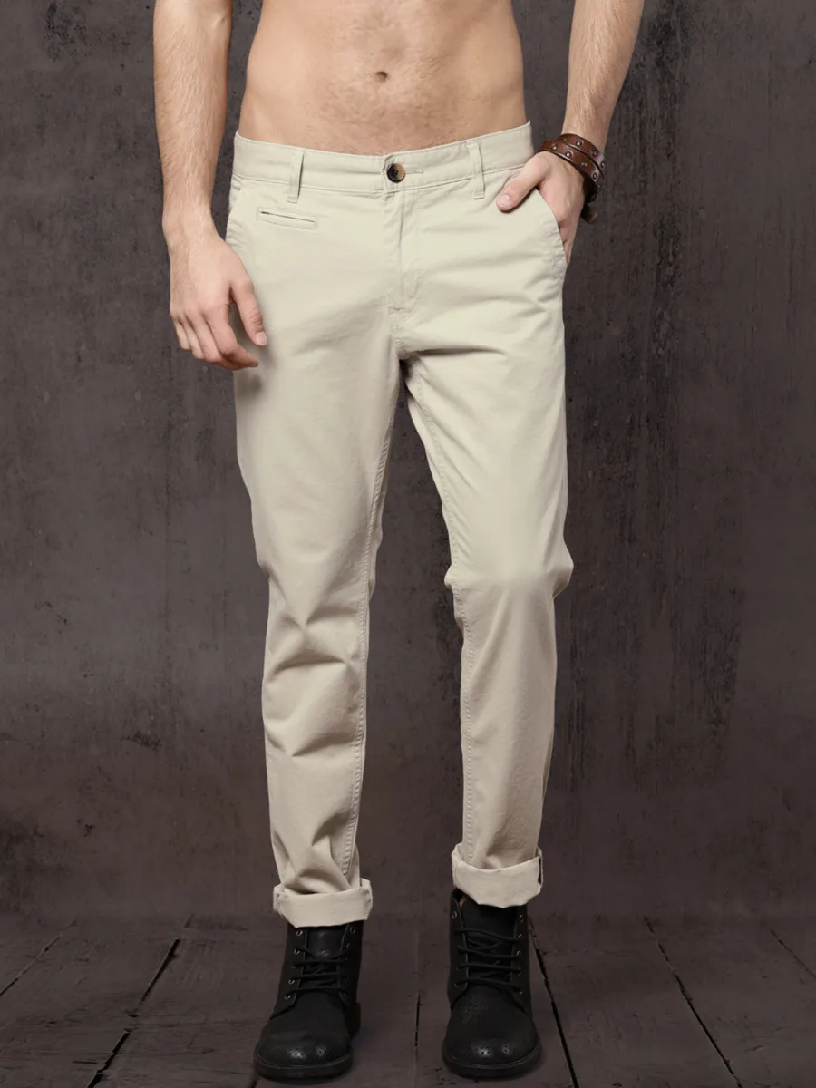 Men Chinos