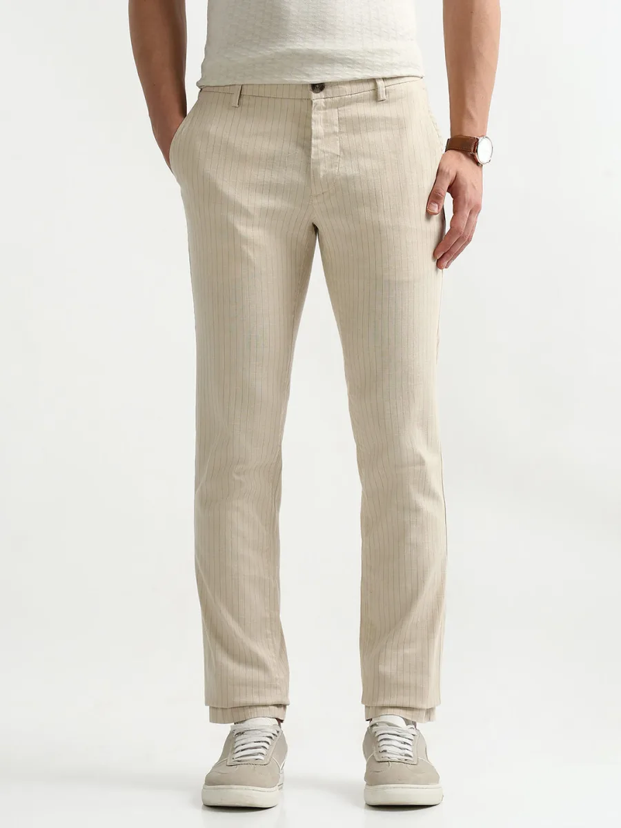 Men Slim Fit Low-Rise Trousers