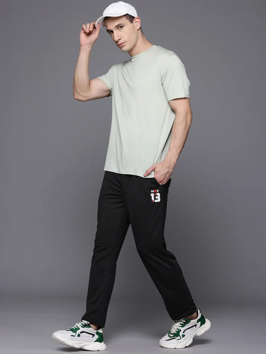 Bold Chinos — Wine