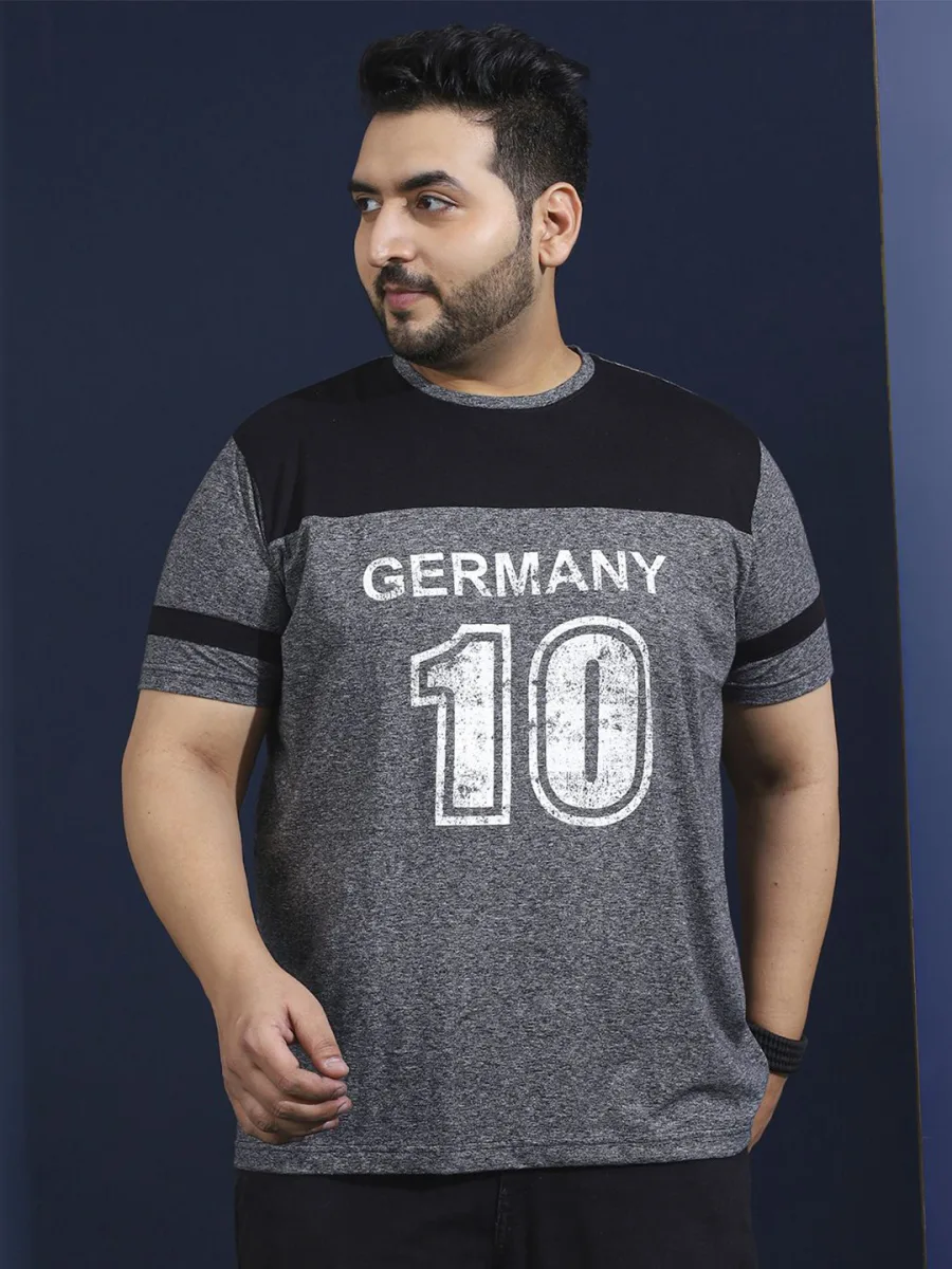 Plus Size Printed T-shirt