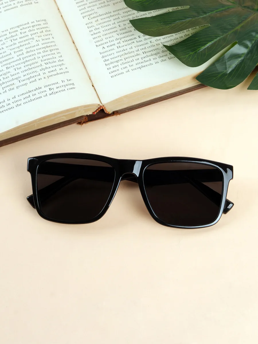 Black Square Sunglasses