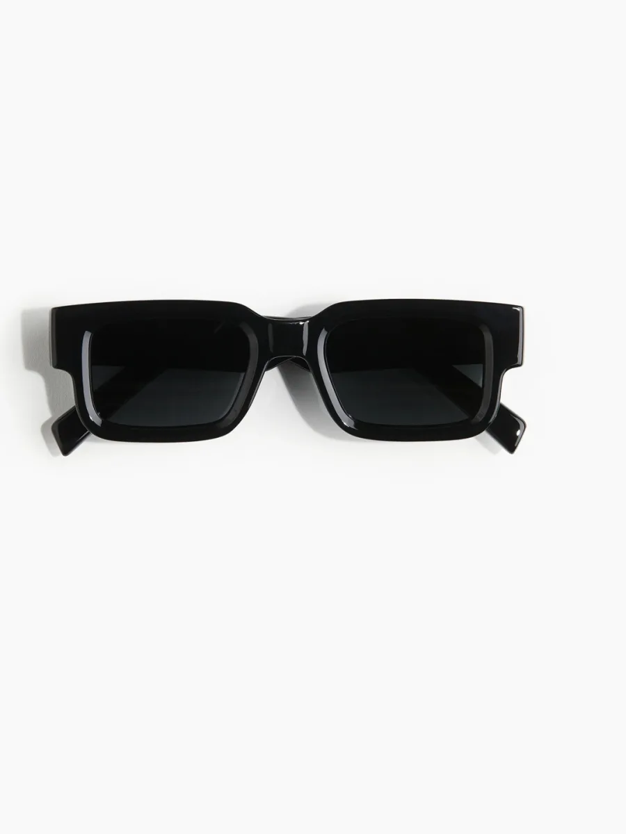 Black Rectangle Sunglasses