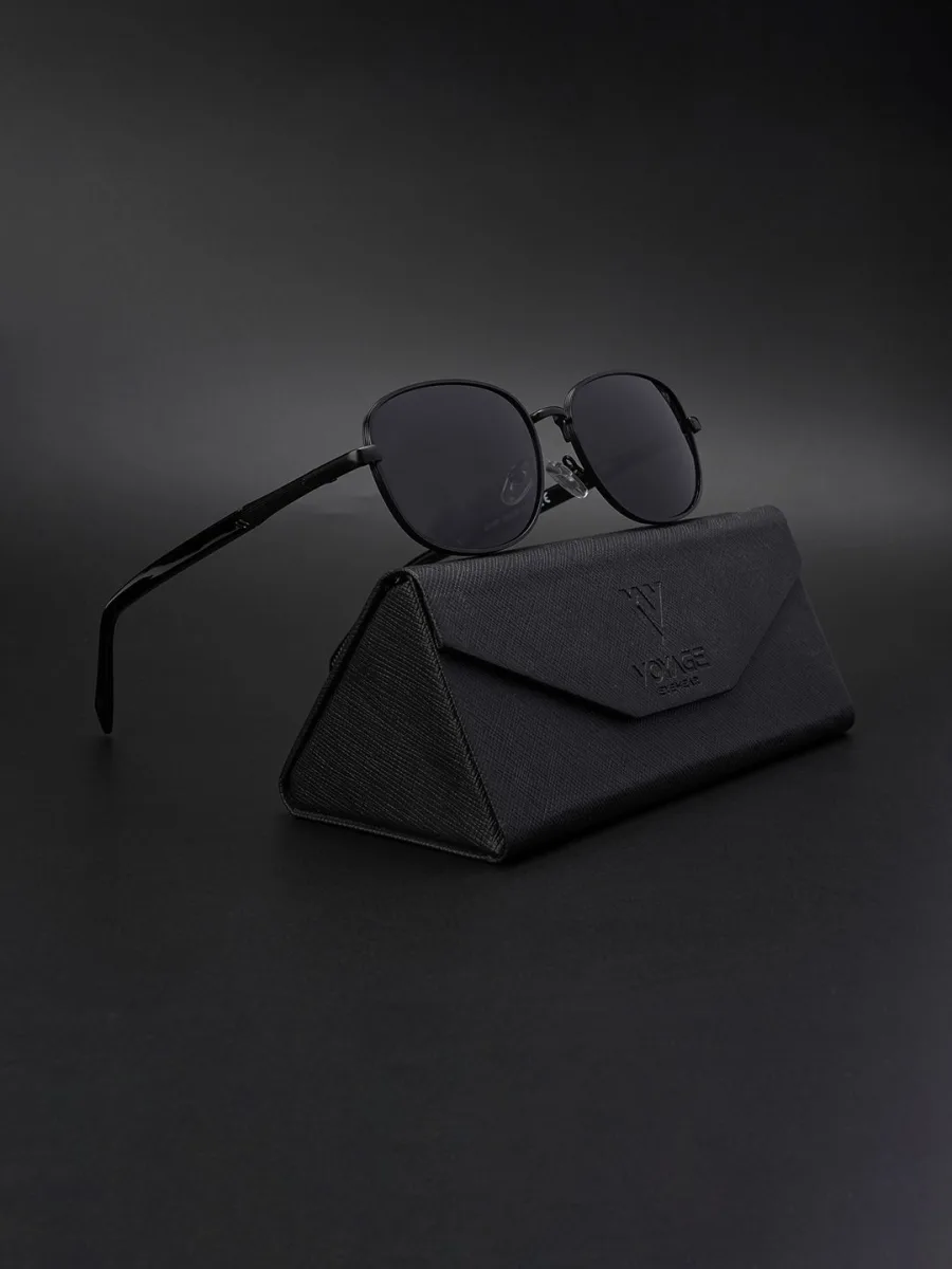 Black Round Sunglasses