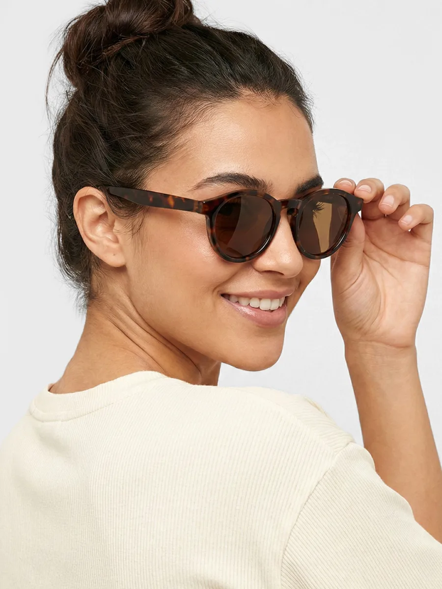 Brown Tortoise Round Sunglasses